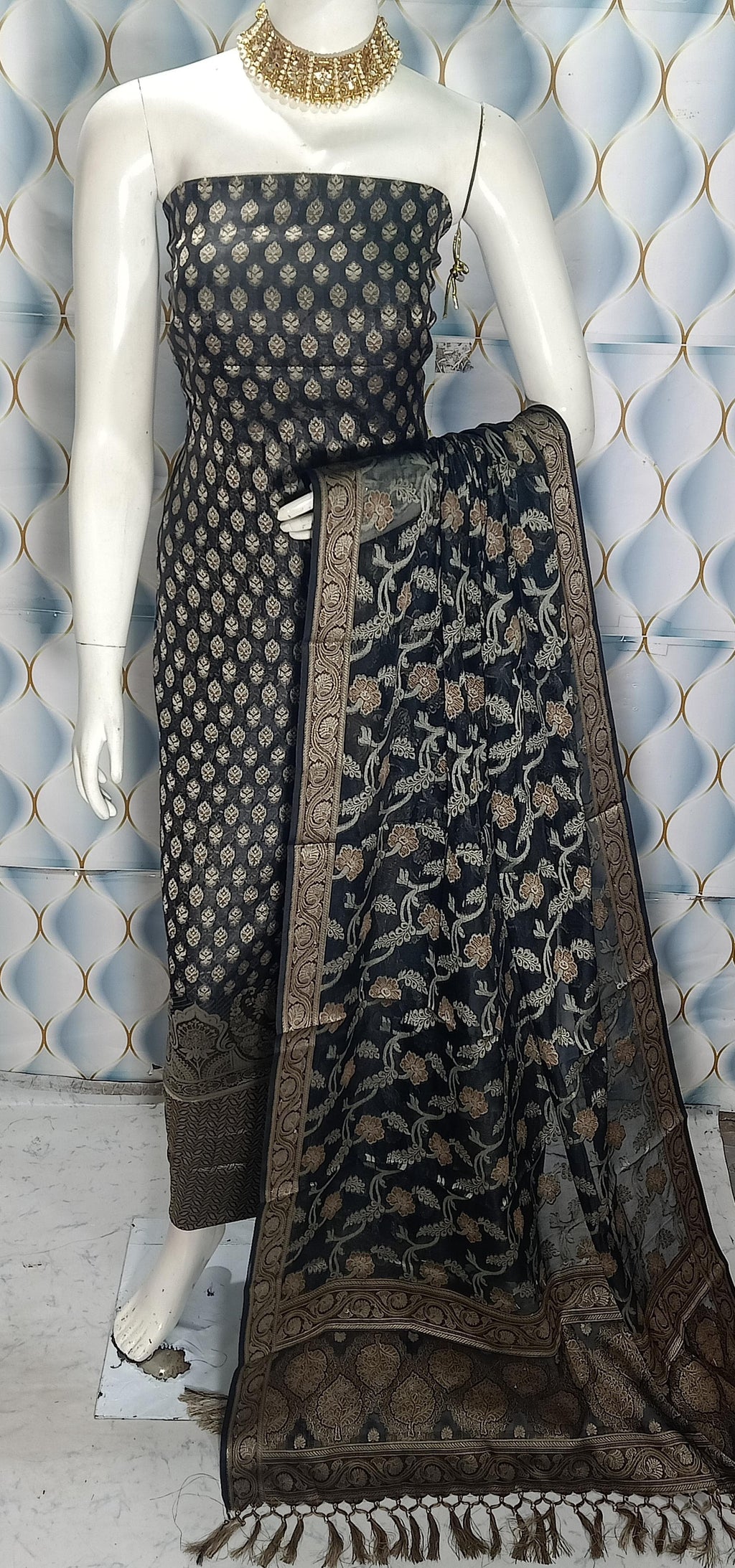 Pure banarsi chanderi silk suit piece 

 